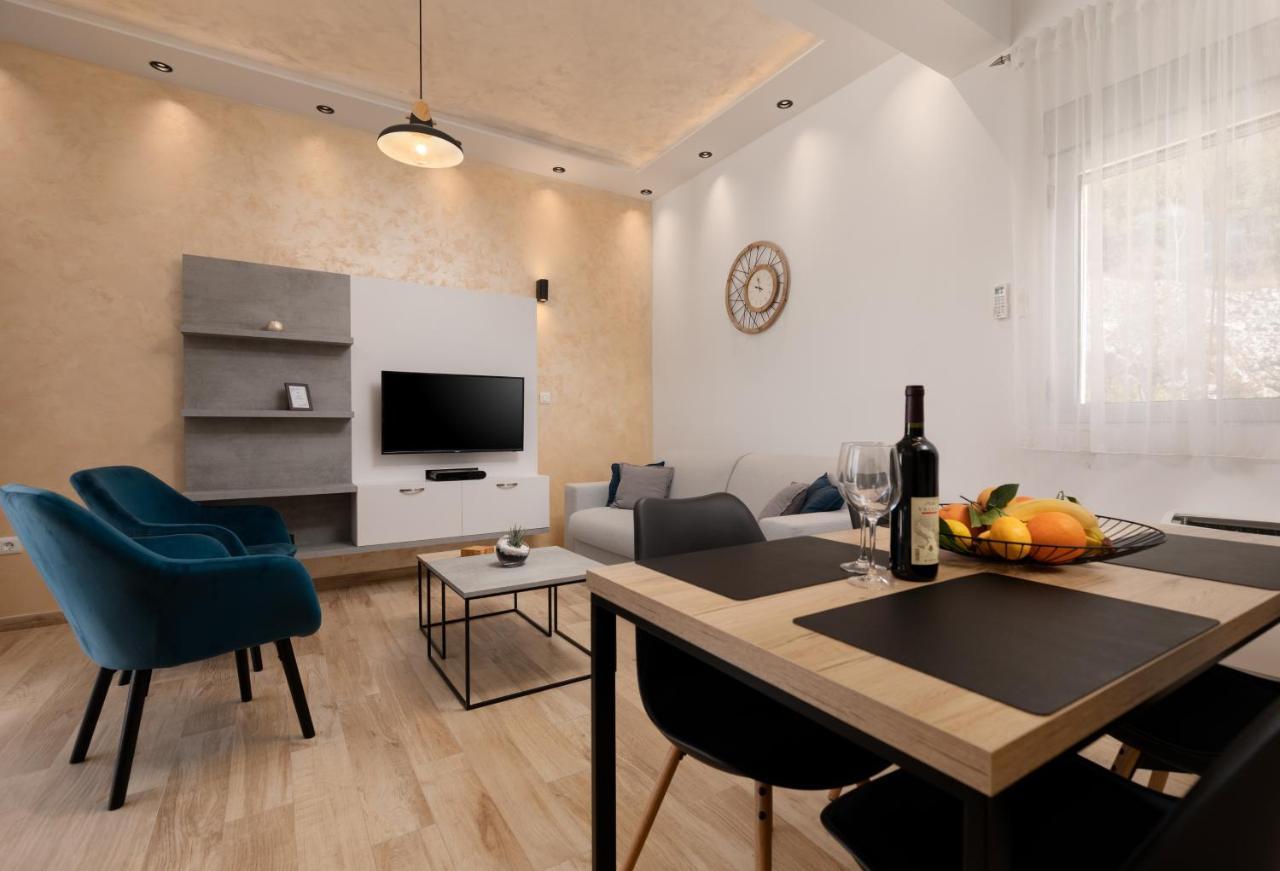 Bonintro Lux Apartment Kotor Extérieur photo