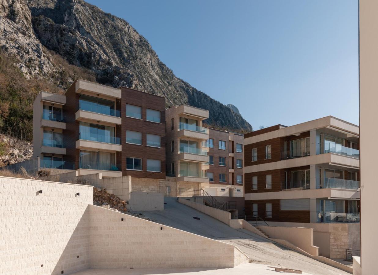 Bonintro Lux Apartment Kotor Extérieur photo